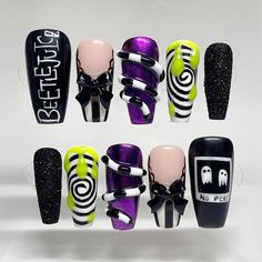 Circus Nails, Fall Nails Halloween, Acrylic Nails Fall, Beetlejuice Nails, Press On Nails Black, Nails Fall Nails, Purple Acrylic Nails