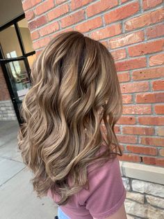 Balayage Hair Dark Blonde, Balayage Hair Dark Black, Medium Balayage Hair, Bayalage Brunette, Blonde Bronde, Balayage Hair Blonde Short, Balayage Hair Blonde Medium, Balayage Hair Blonde Long, Blond Balayage