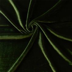 Kelly Green Velvet Fabric, Emerald Velvet Fabric, Emerald Green Deep Purple, Color Unit, Silk Velvet Fabric, Velvet Clothes, B Fashion, Glamorous Dresses, Tablecloth Fabric