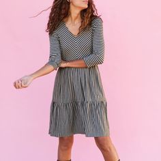 Super Soft And Stretchy Dress. 3/4 Length Sleeves, Dress Falls Mid-Thigh. Size Small Black Spring Dresses 3/4 Length, Black 3/4 Length Spring Dresses, Striped V-neck Dress For Fall, Ruffle Wrap Dress, Picnic Dress, Long Sleeve Shift Dress, Jane Dress, Plaid Dress Shirt, Womens Floral Dress