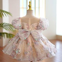 Fluffy Ball Gown, Robes D'occasion, Designer Baby Clothes, Sequin Prom Dress, Womens Prom Dresses, Birthday Party Dress, Evening Formal, Gowns With Sleeves, Girls Party Dress