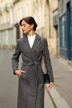 Belted Coat Outfit, Grey Wrap Coat, Grey Coat Outfit, Fitted Coat, Slow Fashion Brands, Grey Coat, Wrap Coat, Autumn Outfits, Belted Coat