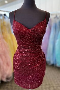 Wine Red Sequin Tight Short Homecoming Dress Burgundy Hoco Dress, Grade Dresses, Maroon Homecoming Dress, Red Hoco Dress, Hoco 2023, Senior Hoco, Tight Red Dress, Tight Homecoming Dress, Hoco Ideas