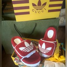 If You Missed Out On The Gucci And Adidas Collaboration Now Is Your Time To Get This Beautiful Size 8 Limited Edition Gucci Terry Cloth Slide Designer Red Gucci Sneakers, Adidas Collaboration, Gucci X Adidas, Supreme Logo, Shoes Gucci, Monogram Logo, Terry Cloth, Flip Flop Sandals, Slides