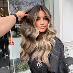 Fall Blonde Hair, Brown Hair Looks, Brown Hair Inspo, Ombre Hair Blonde, Balayage Blonde, Brown Hair With Blonde Highlights