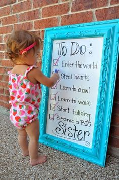 30+ Fun Photo Ideas to Announce a Pregnancy - Big Sister To Do List Announcement Announcing Pregnancy, Baby Number 2, Cute Pregnancy Announcement, Belly Bump, Baby Fotografie, Foto Baby, Gentle Parenting, Reveal Ideas