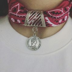 Bandana Jewelry, Bandana Bracelet, Bandana Style, Beautiful Angels, Country Girls Outfits, Diy Roses, Bandana Styles, Girl Dress Patterns, Easy Diy Jewelry