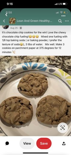 three chocolate chip cookies on a plate with the text'vegan and green healthy '