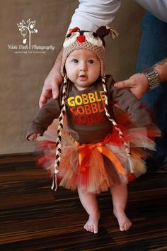 Fall time fun Hat and Tutu Set. It's so cute!! One Year Old Photoshoot, Old Photoshoot, Baby Costume, Gobble Gobble, One Year Old, Cool Hats, Adorable Baby