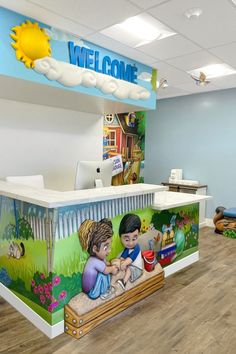 Turn the entrance of your childcare center into a fun adventure with a playful and welcoming reception area! This design features a charming garden mural that puts kids at ease from the moment they walk in. Ideal for creating a stress-free and inviting atmosphere. 🌼😁   #ChildcareReception #KidFriendlySpaces #CreativeEntrance Primary School Reception Design, Daycare Lobby Ideas Reception Areas, Creche Design Day Care, Daycare Lobby Ideas, Play School Decor Ideas, School Reception Decoration Ideas, Daycare Reception Area, Daycare Center Design, Day Care Ideas Decoration