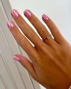 Square Chrome Acrylic Nails, Short Acyrilics Nails Square, Baby Pink Chrome Nails Square, Pink Crome Nails Square, Short Square Acrylic Nails Chrome, Solid Color Chrome Nails, Short Rectangle Nails, Short Dark Pink Nails, Short Square Nail Inspo 2024