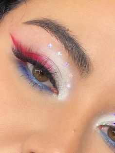 Usa Makeup, Holiday Makeup Looks, Cute Eye Makeup, Artist Tips