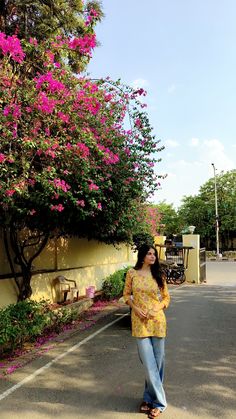 short kurti,ootd,traditional Indian outfit,ootd, college outfit ideas, summer outfit ideas, comfortable look, outfit from scratch 💌#designersuits #desicore #desiaesthetic #traditionalwear #aesthetic #yellowoutfit College Kurti Aesthetic, Outfit Ideas Girly Casual Summer, College Indian Outfits, Short Kurti Poses Photography, Kurti From Scratch, College Outfits Kurti, College Outfits Aesthetic Indian, Clg Outfits Indian, Short Kurti Photo Ideas