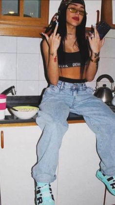 Y2k Latina Aesthetic Outfits, Aaliyah Aesthetic 90s Outfits, Famous Celebrity Outfits, Fem Tomboy Outfits, Tomboy Party Outfit, 90s 2000s Fashion Outfits, Emo Baddie Outfits, 90s Street Style Hip Hop, Car Meet Outfit