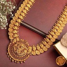 Gold Necklace Indian Bridal Jewelry Long, Manga Malai Gold Jewellery Designs, Gold Aaram Design, Gold Haaram Designs Indian, Gold Necklace Indian Bridal Jewelry Wedding, Indian Bridal Jewelry Sets Gold Temple Jewellery, Aaram Design Gold, Antique Gold Jewelry Indian Bridal Jewellery Necklace Set