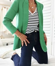 Blazer Verde, Looks Jeans, Blazer Outfit, Green Blazer, Home Wear, Fashion Mistakes, Casual Work Outfits