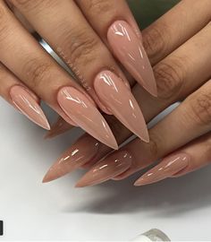 Classic Nail Designs, Bee Nails, Ideas Uñas, City Nails, Vintage Nails, Long Acrylic Nails Coffin, Exotic Nails, Dream Nails, Chic Nails