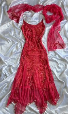 Dresses With Beads, Summer Ball, Hot Prom Dress, Cooler Style, Prom 2024, Prom Dress Evening, Red Chiffon, Creative Stuff