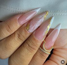 French Tip With Marble, Gold Stiletto Nails, White Stiletto Nails, Kylie Nails, Color For Nails, Short Square Acrylic Nails