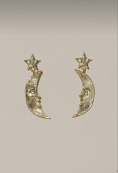 Look Up At The Stars, Moon Jewellery, Earrings Moon, Jewelry Armoire, Moon Earrings, Bijoux Diy, Jewelry Inspo, Pretty Jewellery, Accessories Jewelry