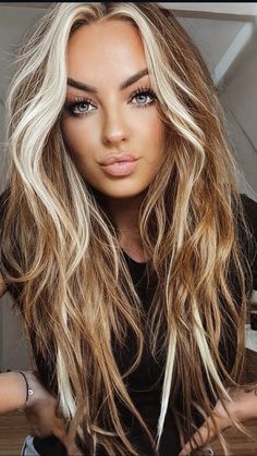 Blonde Alt Aesthetic, Blonde Winter Hair 2024, Blonde Hair Fun Color Ideas, Harmony Beus Hair, Brunette Hair With Blue Eyes, Hair Color For Blue Eyes And Fair Skin, Light Hair Color Ideas, New Fall Hair Colors, Hair Color For Blue Eyes