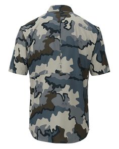 KUIU's Men's Mesa Short Sleeve Breathable Snap Shirts in Vias Topo are ideal for outdoor activities. These breathable snap shirts offer ventilation & durability. Hunting Clothes, The Hunter, Hunting Shirts, Hot Weather, Sun Protection, Outdoor Activities, Woven Fabric, Camouflage, Hunting