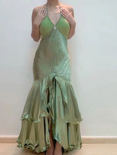 Green Vintage Beaded Long Formal Gown Evening Dress fg6745 – formalgowns Formal Gowns Evening Dresses, Long Formal Gowns, Prom Dress Stores, Looks Party, Prom Dress Inspiration, Ball Gowns Evening, Pretty Prom Dresses, Vestidos Vintage, Green Vintage