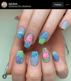 Spongebob Gel Nails, Spong Bob Nails, Fun Nail Designs Almond, Spongebob Short Nails, Crazy Summer Nails Designs, Spongebob Flowers Nails, Spongebob Nails Short, Spongebob Inspired Nails, Nail Designs Spongebob