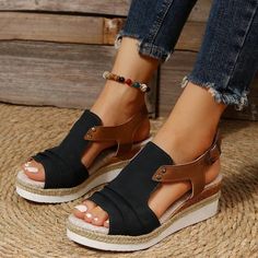 Comfy Platform Bunion Sandals for Women - Black Harajuku Shoes, Casual Summer Sandals, Bohemian Sandals, Modern Sandals, Womens Summer Shoes, Low Heel Shoes, Toe Ring, Breathable Shoes, Sandals For Women