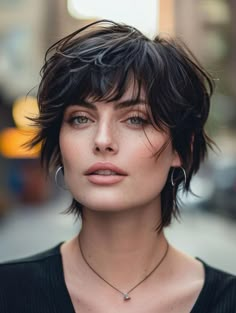 Pixie Bob Haircut With Curtain Bangs, Short Haircut With Layers And Bangs, Short Butterfly Haircut With Bangs, Short Hair Styles Bangs, Long Pixie Haircut With Bangs, Pixie Bob With Bangs, Long Pixie Cut With Bangs, Pixie With Bangs, Layers Curtain Bangs