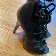 Aldo Leather Lace Up Gothic Heels Brand - Aldo Tagged - Size 7.5 (38) Color -Black Material - Leather Flaws/Imperfections - N/A Heel Height - 5 Inches #Highheels #Heels #Goth #Laceup Comes From A Smoke Free, Pet Free, And Clean Home. Black Lace-up Heels With Padded Heel, Lace-up Faux Leather Heels For Evening, Black Faux Leather Heels With Wrapped Heel, Black Lace-up Heels With Heel Strap, Lace-up Faux Leather Heels For Night Out, Lace-up Evening Heels In Synthetic Material, Evening Lace-up Synthetic Heels, Elegant Lace-up Faux Leather Heels, Chic Lace-up Faux Leather Heels