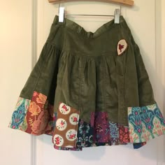 Brand New Matilda Jane ‘Meridian’ Corduroy Skirt, Size 8 Normcore Pagliacci, Funky Clothing Style, Whimsy Twee Fashion, Whimsical Twee Outfits, Kitsch Clothes, Twee Clothes, Twee Core, Quirky Fashion Vintage