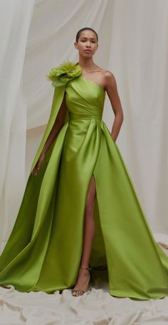 Gala Attire, Christian Style, Prom Dress Trends, Pamella Roland, Cape Gown, Green Gown, A Line Prom Dresses, Wholesale Dress