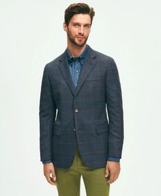 This sport coat features the hopsack weave Brooks Brothers made famous. Lightweight, breathable and perfect for the season, we've crafted this impeccable jacket from linen woven by Italy's renowned Reda mill. Get ready for exceptional fit, feel, quality and a hint of stretch for comfort that lasts..SLIM FIT: Cut closer to the chest and body, with higher armhole. (formerly known as Milano Fit).2-button; side vents; half-lined; finished sleeves.99% Wool, 1% Elastane.Dry Clean.Imported.This sport c Hopsack Weave, Brooks Brothers Men, Slim Fit Men, Brooks Brothers, Sport Coat, Parka, Slim Fit, Mens Outfits, Wool