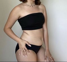 Body Positive Summer, Normal Woman Body Reference, Middle Sized Bodies, Real Body Shapes Aesthetic, Normal Body Type Aesthetic, Midsize Art, Midsize Body Reference, Chubby Body Claim, Normal Body Outfits