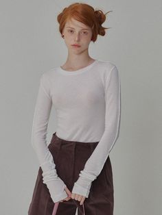 Composition : POLYESTER 56% WOOL 14% COTTON 14% TENCEL 9% SPAN 7%Country of Origin : Republic of Korea White Fine Knit Tops For Layering, Classic White T-shirt For Fall, Composition, Top Outfits, Wool, The Originals, Clothes For Women, T Shirt, Clothes