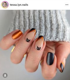 Cat Nail Designs, Halloween Nail Ideas, Nail Art Halloween, Halloween Manicure, Nail Art For Beginners, Cat Nails, Halloween Nail Designs, Halloween Nail, Halloween Nail Art