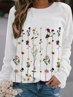 Women's Hoodies & Sweatshirts Online for Sale - Azzlee Printed Sleeveless Top, Graphic Tops, Pullover Designs, Women Hoodies Sweatshirts, Sleeves Pattern, Casual Pullover, White Casual, Printed Sweatshirts, Long Sleeve Sweatshirts