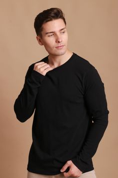 Fresh and elevated long-sleeved shirt for men's easy weekend outfit If you're looking for a long-sleeved tee for lounging or wanting to own one to achieve a more relaxed look, our Men's Slub Crew Neck Long Sleeve features plenty of utility no matter the occasion. Thanks to the added comfort, coverage, and functionality built into its design, this allergy-free top deserves to be considered among the pantheon of long-sleeved shirts. Crafted for timeless fit and perfect ease, this hypoallergenic pi Multiple Chemical Sensitivity, The Pantheon, Textured Sweater, Dye Free, Weekend Outfit, Allergy Free, Organic Cotton Fabric, Men's Wardrobe, Mens Crew Neck