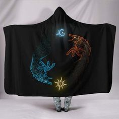 Design Features: Viking Hooded Blanket is perfect for fans of Viking mythology. Product material: Made of double-layer thickened woolen fleece blanket, with 3D digital printing on the back and front, fashionable and beautiful, no fading, no cracking, and not easy to peel off. Suitable choice for daily life, leisure, sports. Suitable for various parties and places, can give your lover a little surprise on Halloween, Christmas and various festivals. If in doubt, please choose a size up or down, pl Viking Mythology, Blanket Cape, Wool Cape, Hooded Blanket, Zip Up Hoodies, Celtic Knot, Wool Blanket, Yin Yang, Halloween Christmas