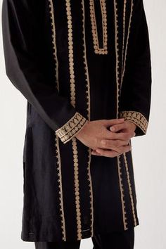 Shop for Devnaagri Black Chanderi Dori Embrioidered Kurta Set for Men Online at Aza Fashions Cotton Churidar, Dori Embroidery, Dori Work, Kurta Set For Men, Types Of Work, Luxury Sale, Churidar, Kurta Set, Full Sleeves