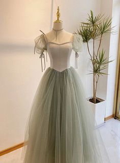 Light Green Tulle Long Evening Dress, Green Formal Dress Party Dress – BeautyDressy Sage Green Prom Dress, Look Gatsby, Istoria Modei, डिजाइनर कपड़े, Green Formal Dresses, Green Evening Dress, Pakaian Feminin, Vintage Prom, Princess Ball Gowns