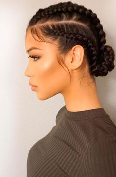 Do not believe in the myth that braided hairstyles are difficult to do. We have picked some braids that are trendy, messy, and, most importantly, easy. #braidedhairstyles