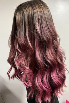 Pink Ombre Hair Brunette, Brown Hair Pink Ends, Pink Tips Hair Brunette, Pink Hair Ends, Pink Brunette Hair, Pink Hair Brunette, Pink Balayage Brunette, Ombre Hair Brunette