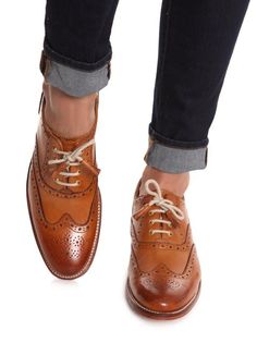 Oxfords. 1950 Men, Rolled Up Jeans, Shoes Girl, Oxfords Shoes, Brown Shoes, My Shoes, Outfit Trends, Girl Shoes