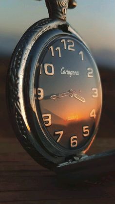 #watch #tokei #sunset Watch Images Hd, Time Photography Clock, Clock Photography, Camping Wallpaper, Free Android Wallpaper, Watch Photography, Samsung Galaxy Wallpaper Android, 30 Day Drawing Challenge, Android Wallpaper Dark