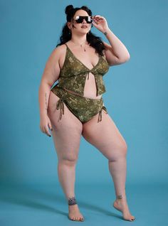 Cute Plus Size Bikinis, Cottagecore Swimsuit, Grunge Fairy Aesthetic, Boho Plus Size Outfits, Modest Plus Size Fashion, Character Help, Plus Size Body Shapes, Skeleton Fairy, References Drawing