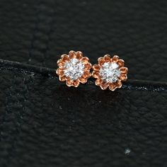 Diamond Earrings Pair / 14k Rose Gold Earring /Genuine 0.24ct VS-SI Clarity GH Color / Handmade Minimalist Jewelry /Best Gift for her/  ≫ Features * Items Code: VDSER132 * Diamond: 100% Genuine Diamond * Diamond Wt: 0.24 ct * Diamond Color: GH * Diamond Clarity: VS-SI * Diamonds Cut: Brilliant Cut (Round Cut) * Metal: 14K  Gold (18K also available - Additional fees may apply) * Gold : 14K  Rose gold with stamped * More option in gold color: Rose gold, yellow gold, White gold ≫ FAQ below for more detail. ✦ Sizing We can adjust most items to fit your sizing preferences. Most items can be made to any size and length. Please leave a note at checkout or contact us via Etsy conversation. Even after purchasing the item, you can still ask us to adjust the size or length. We will try our best to fi Classic Rose Gold Diamond Cluster Earrings, Rose Gold Diamond Earrings With Single Diamond, Round Rose Gold Cluster Earrings With Prong Setting, Rose Gold Round Cluster Earrings With Prong Setting, Dainty Diamond Cluster Earrings For Anniversary, Dainty Rose Gold Round Diamond Earrings, Rose Gold Diamond Earrings With Single Diamond For Wedding, Rose Gold Single Diamond Earrings For Anniversary, Rose Gold Diamond Earrings For Wedding