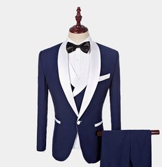 Navy Blue And White Tuxedo Suit from Gentlemansguru.com Blue And White Tuxedo, Groom Tuxedo Blue, Business Men Suit, Men Suit Jacket, 1950s Jacket Mens, Men Suits Wedding, Cargo Jacket Mens, Khaki Parka, Vest And Bow Tie