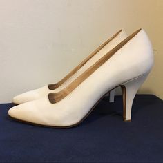 Manolo Blahnik Bb Pointed Toe White Pumps Vero Cuoio Size 39- Us 9. I’m An 8.5- They Fit Me But A Little Tight. Simply Gorgeous: A Classic Pointy-Toe Pump, Fabric Upper Leather Sole, An Alluringly Low-Cut Topline & A 3.5” Heel. Padded Insole. Made In An Authentic Vero Cuoio Stamp Signifies That A Pair Of Shoes' Soles Are Made From Real Italian Leather & Were Created By An Italian Footwear Artisan. Never Worn- Only To Model For Pics. Prices Are Not Fixed All Offers Considered White Fitted Almond Toe Heels, Cream Heels For Formal Occasions, Cream Heels Fitted For Formal Occasions, Cream Fitted Heels For Formal Occasions, White Almond Toe Fitted Heels, Spring Formal Heels With Fitted Design, Fitted Cream Heels For Formal Occasions, Spring Formal Fitted Heels, Fitted Almond Toe Heels For Galas